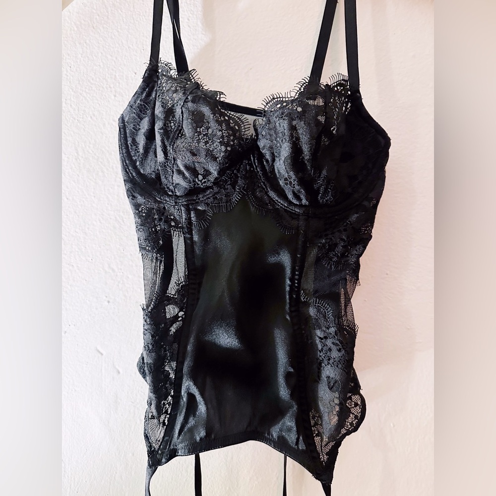 Victoria's Secret Lace Mesh Bodysuit Corset Top Black - Picture 2 of 7